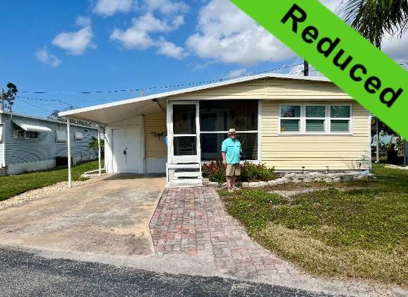 Mobile home for sale in Bradenton, FL